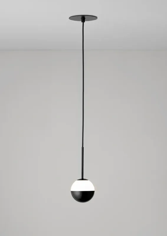 Estiluz Lampa wisząca Alfi śr. 9,2 cm czarny metal / opalowy klosz z czarną osłoną Niska cena
