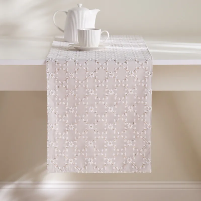 Bieżnik Haftowany Lysara 35x180 cm - Cena promocyjna