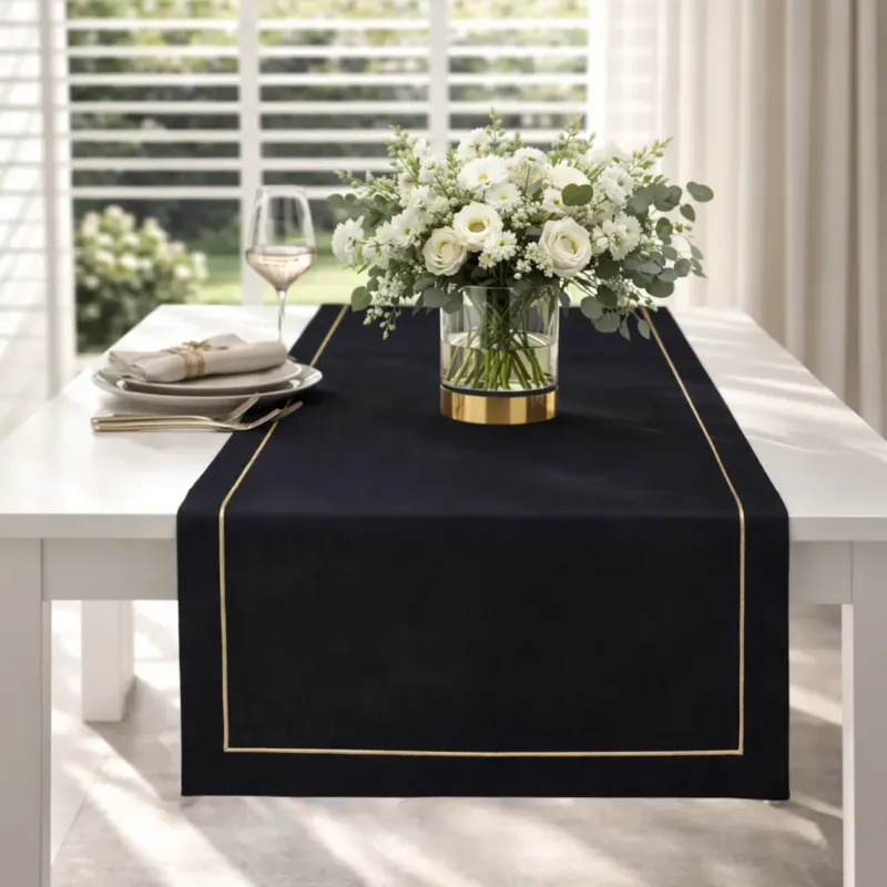 Łatwy zwrot Lniany bieżnik Royal Black Goldenline – 50 × 150 cm -
