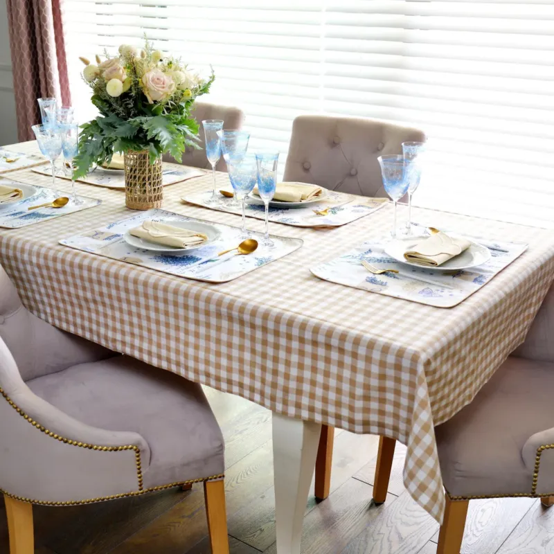 Szybka dostawa Obrus w drobną kratę Beige Gingham - 130x200 cm