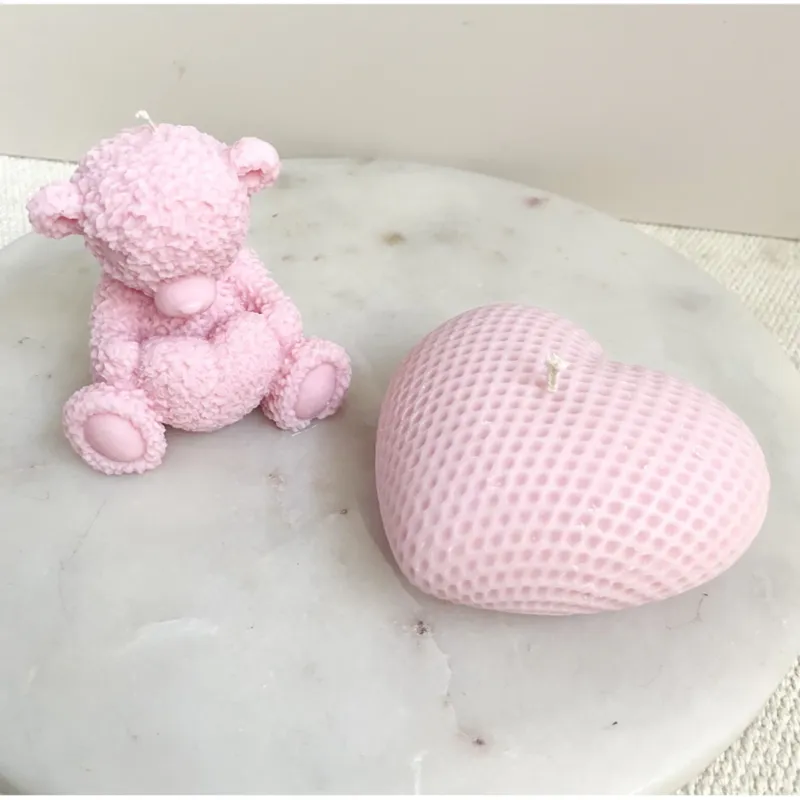 Łatwy zwrot Zestaw prezentowy miś misiu, serce "Teddy Bear in Love " świece ekologiczne sojowe różowe -