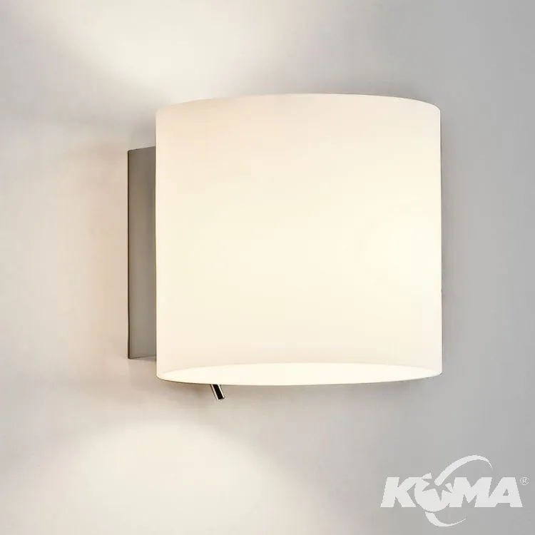 Kinkiet białe szkło 1x60W max led E14 IP20 Tylko dziś
