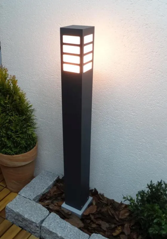 Ostatnie sztuki Lampa zewnętrzna słupek ARKAD 275 Radex IP 44 1x18W E27 Aluminium/Poliwęglan Srebrnoszary